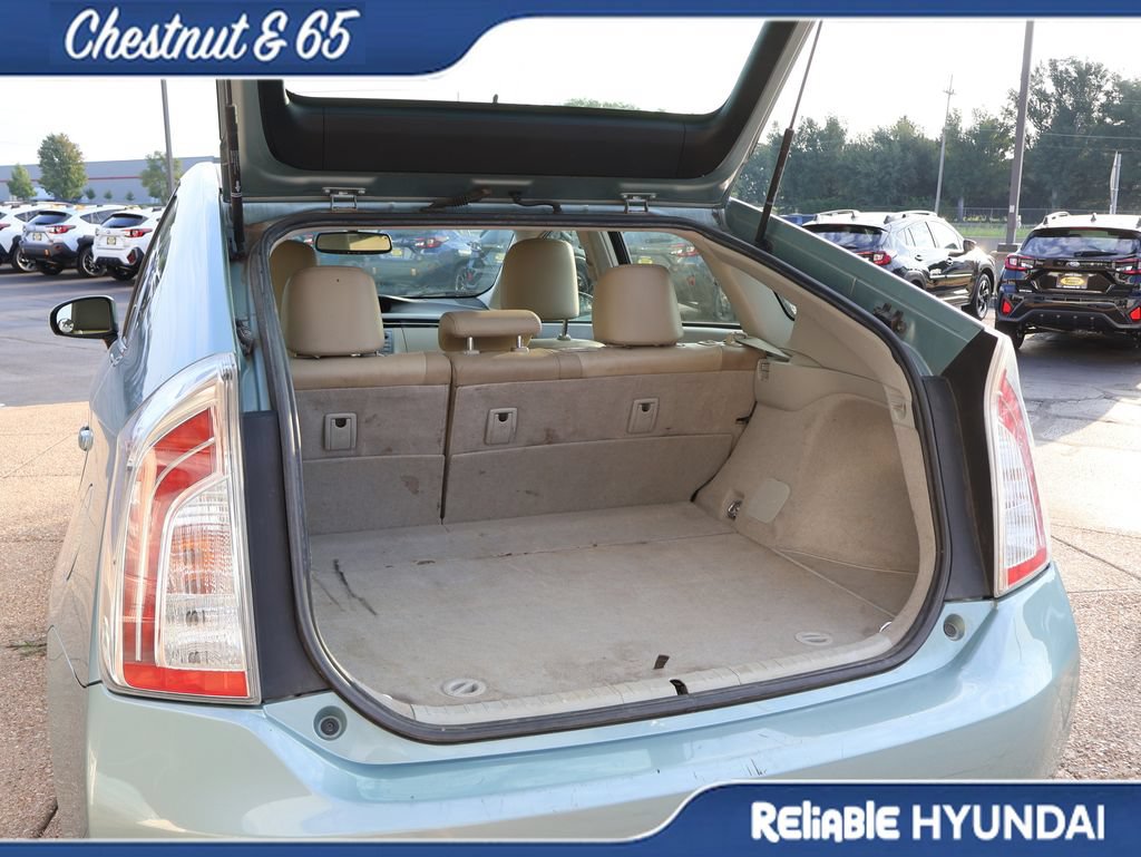 Used 2014 Toyota Prius Four FWD image 15