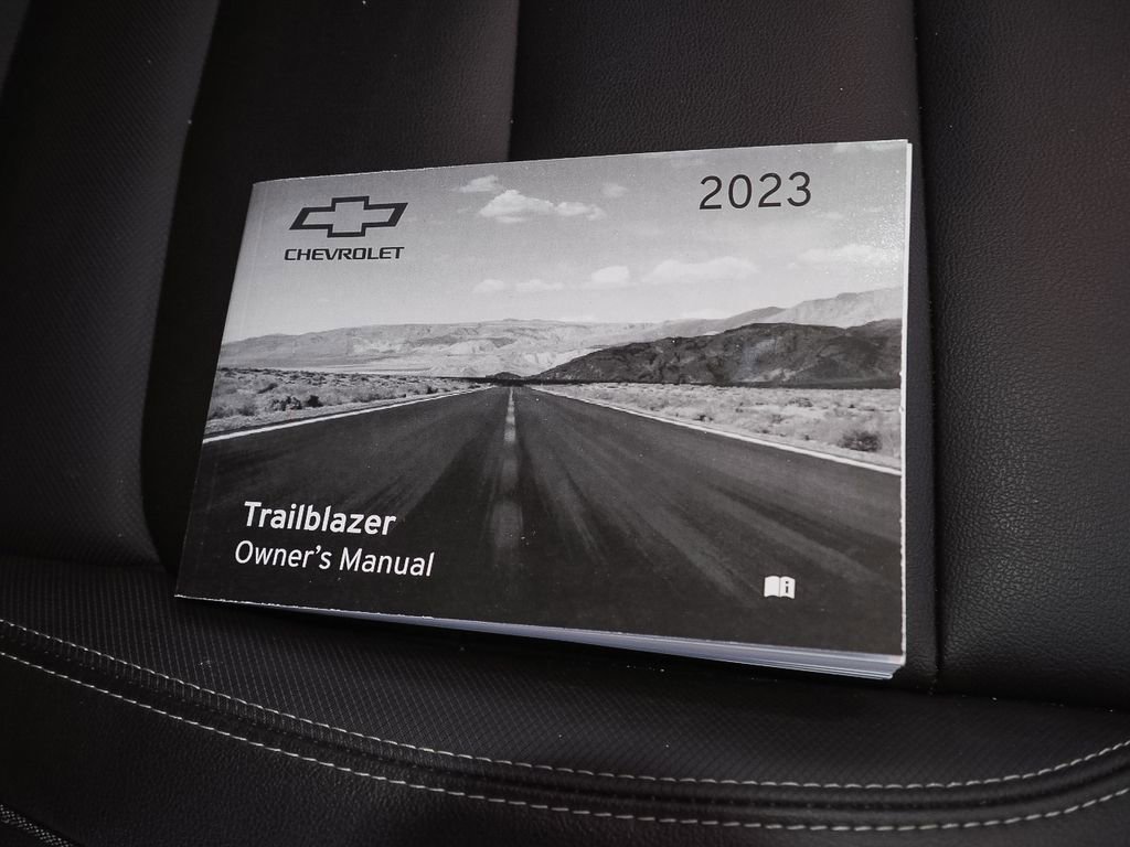 Certified 2023 Chevrolet TrailBlazer ACTIV w/ Convenience Package image 42