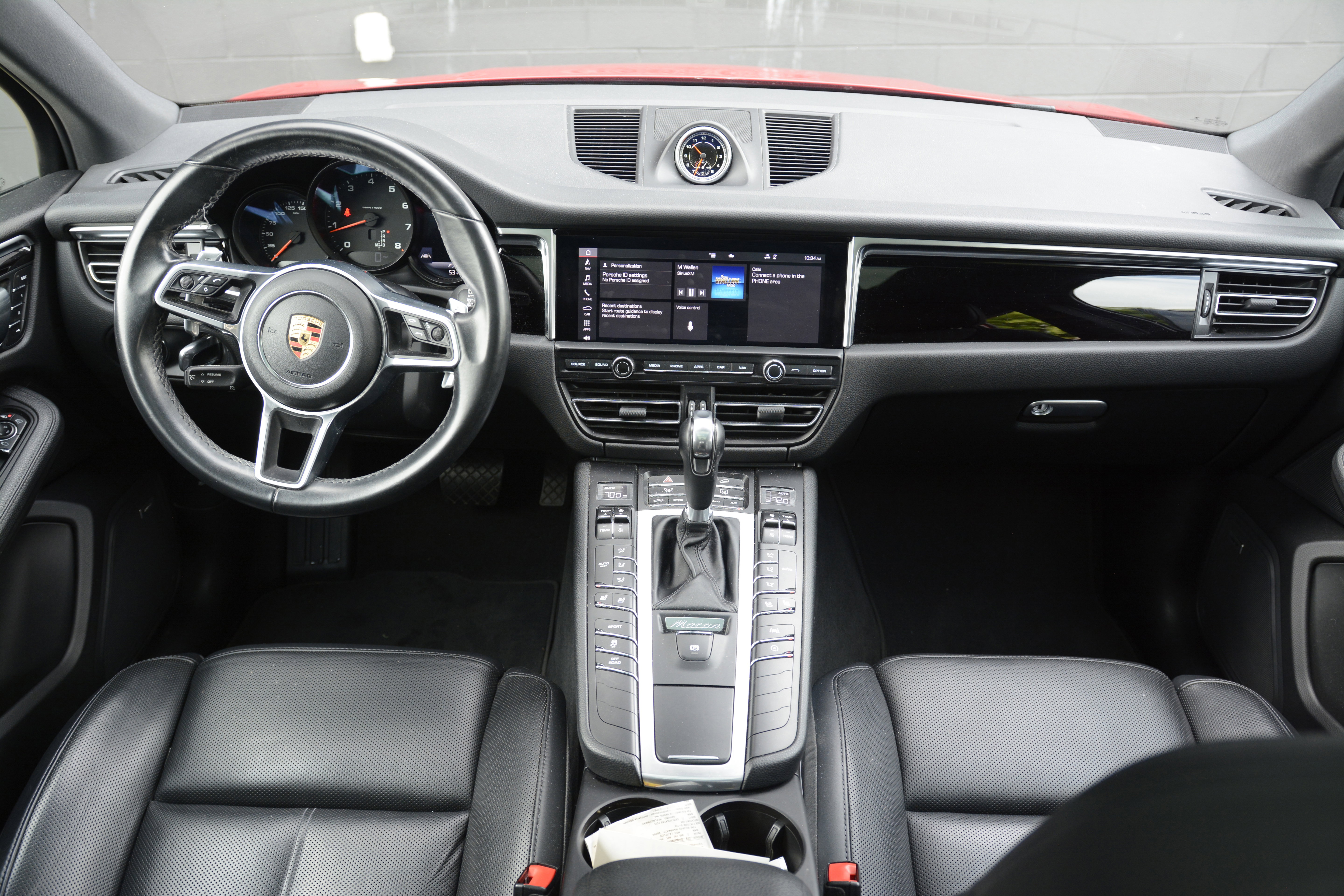 Certified 2020 Porsche Macan AWD/4WD image 12