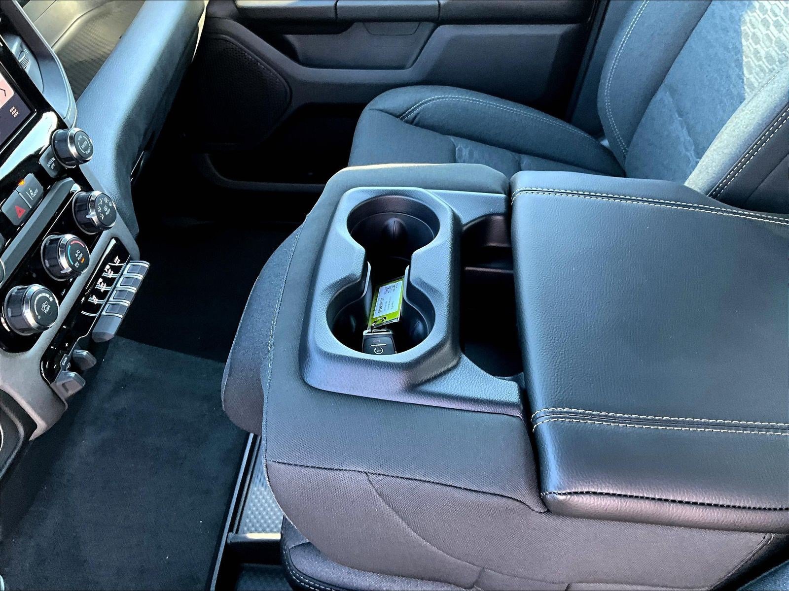 New 2027 RAM 1500 Express AWD/4WD image 12