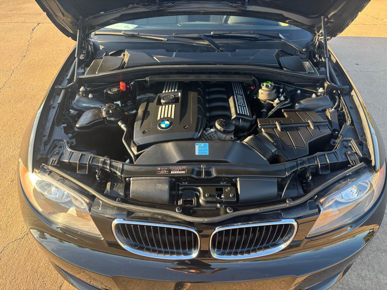 Used 2009 BMW 128i Convertible RWD image 19