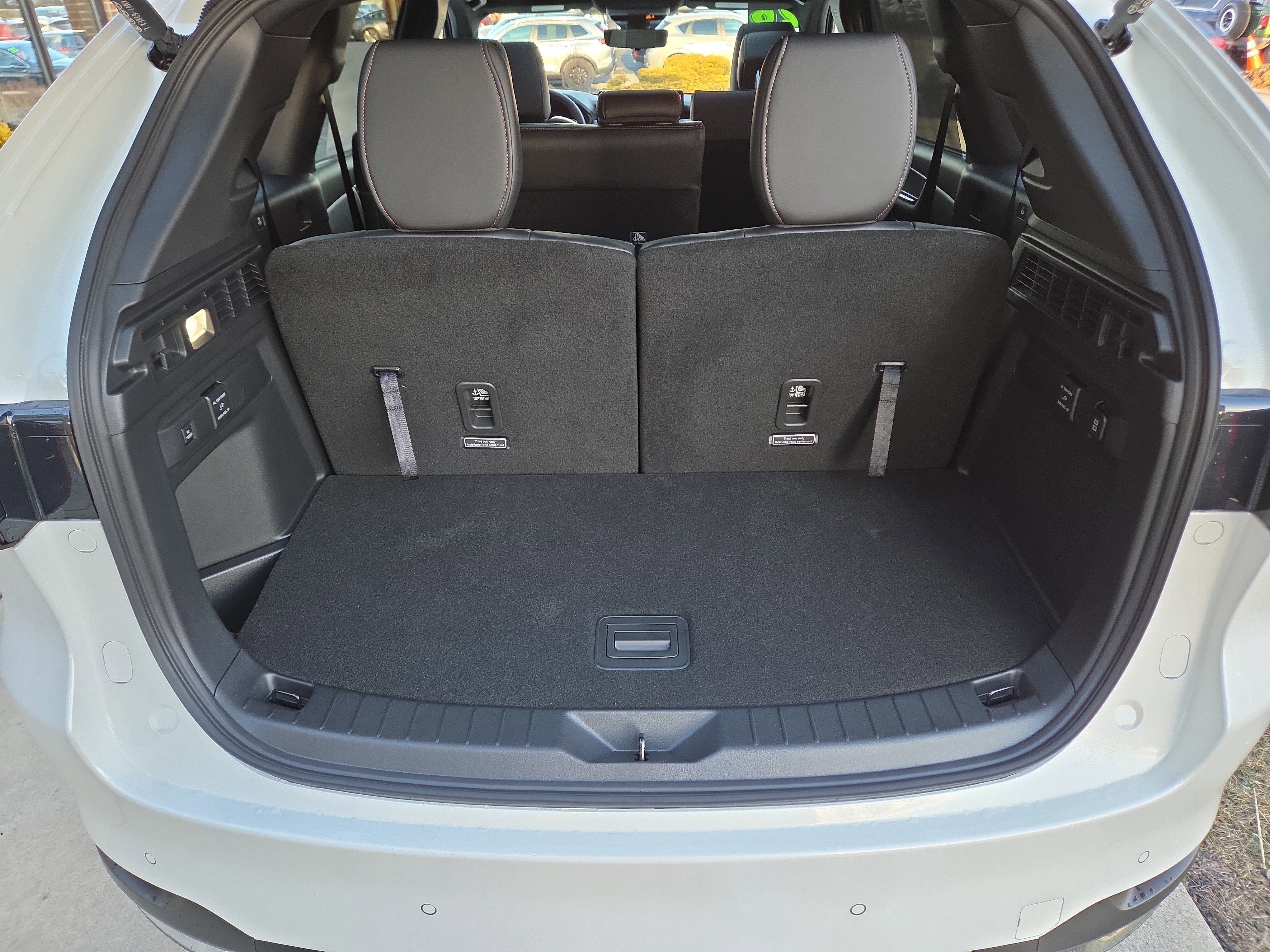New 2026 MAZDA CX-90 Plug-In Hybrid w/ Premium Plus AWD/4WD image 5