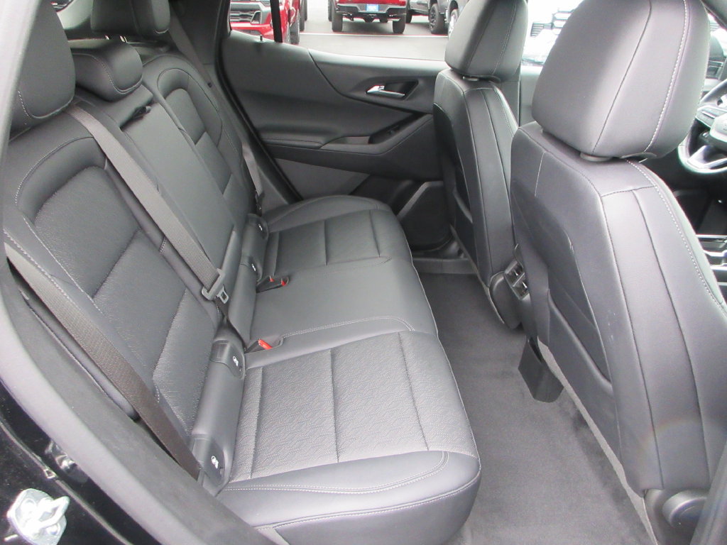 Certified 2025 Chevrolet Equinox LT w/ Convenience Package II FWD image 17