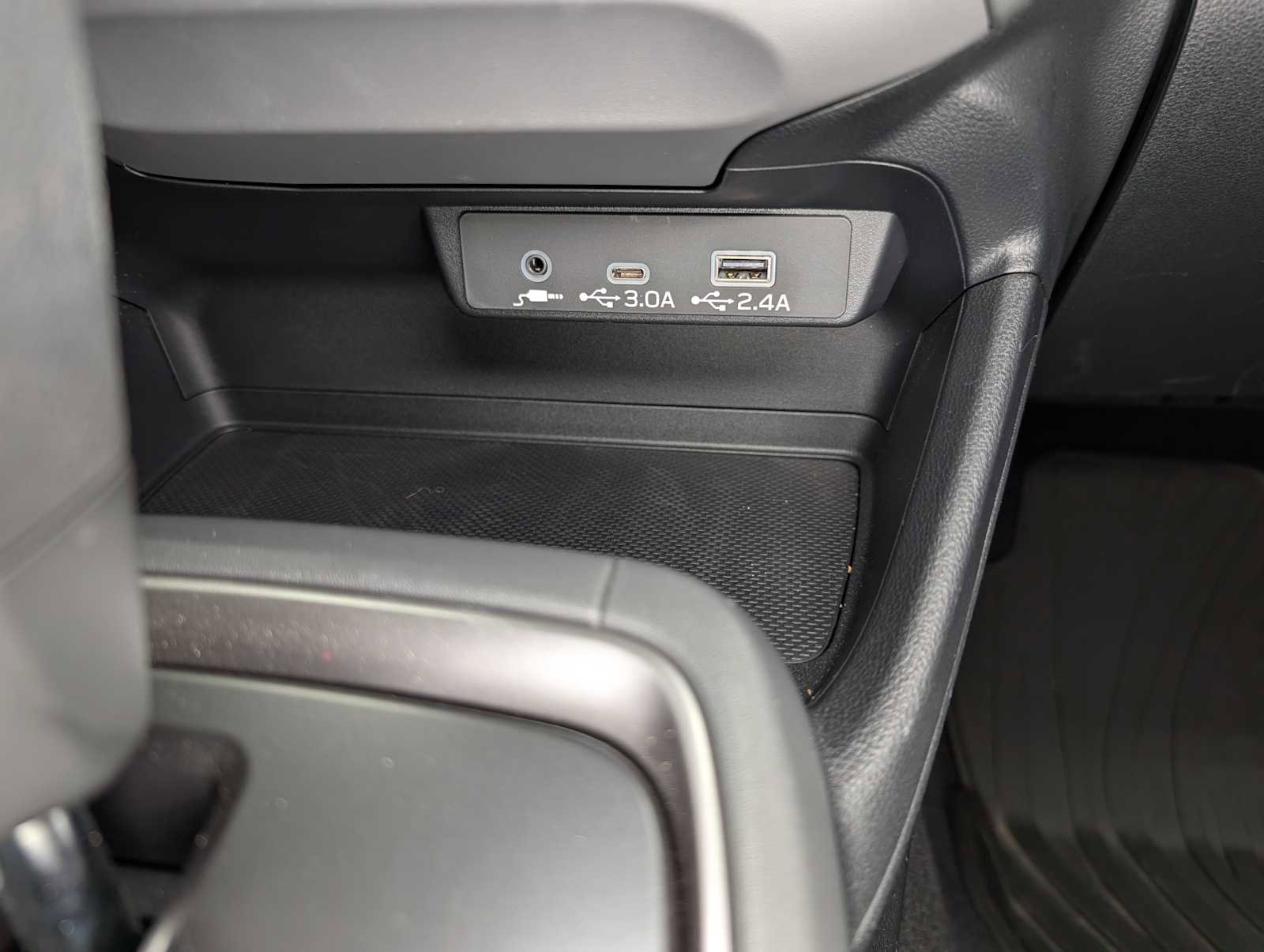 Used 2024 Subaru Crosstrek 2.0i Premium AWD/4WD image 32