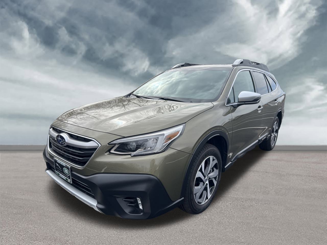 Used 2022 Subaru Outback Touring image 1