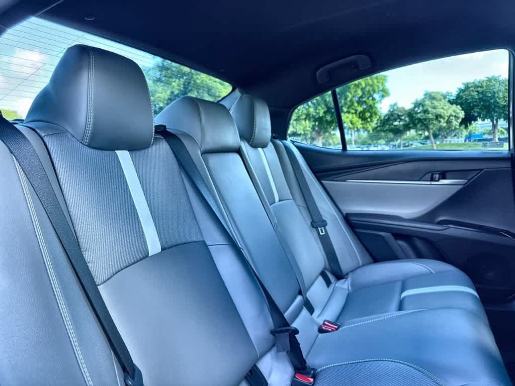 Used 2025 Toyota Camry SE w/ Convenience Package FWD image 26