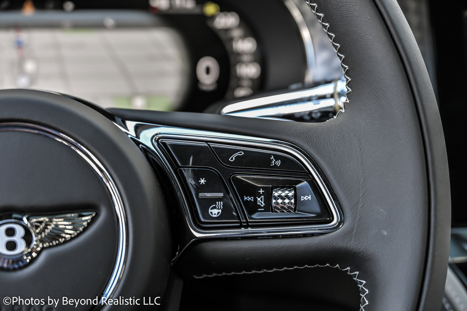 New 2025 Bentley Flying Spur Plug-In Hybrid image 39