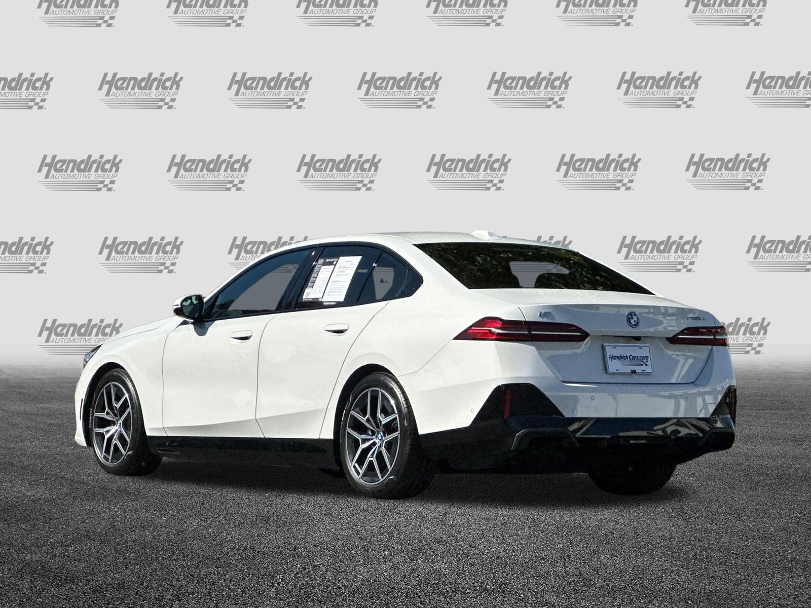 Certified 2024 BMW i5 eDrive40i w/ M Sport Package RWD image 7
