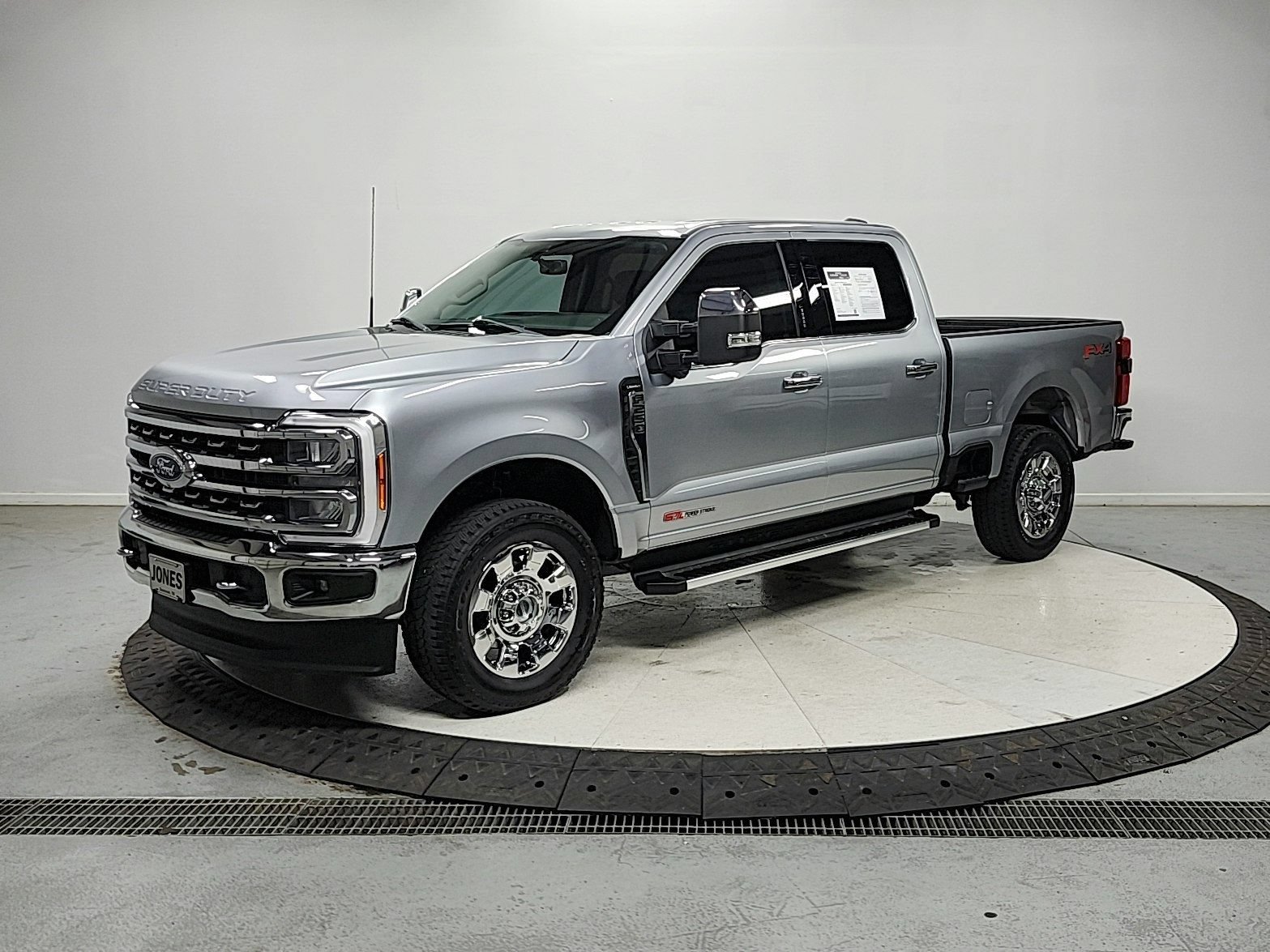 Used 2023 Ford F250 Lariat w/ Chrome Package AWD/4WD image 4