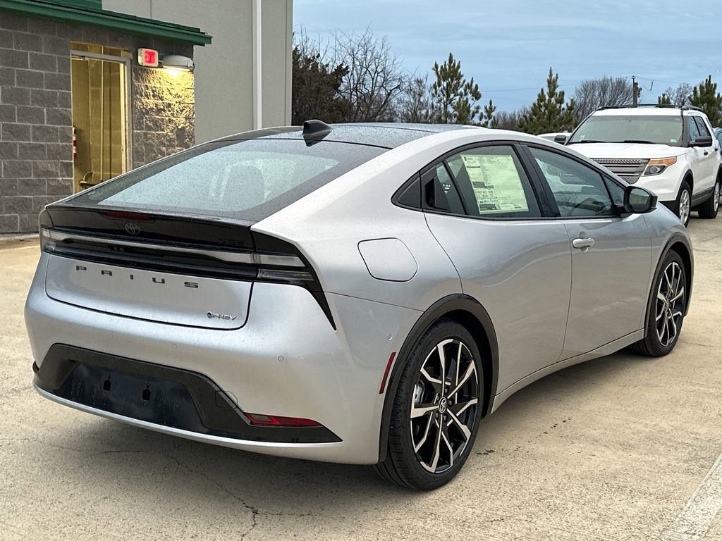 New 2026 Toyota Prius Plug-In Hybrid image 4