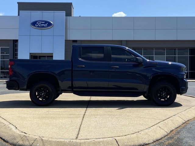 Used 2021 Chevrolet Silverado 1500 Custom Trail Boss w/ Safety Confidence Package AWD/4WD image 2