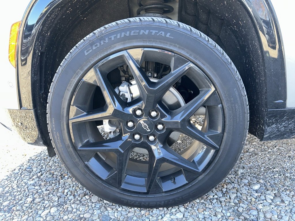 Used 2024 Chevrolet Traverse RS image 35