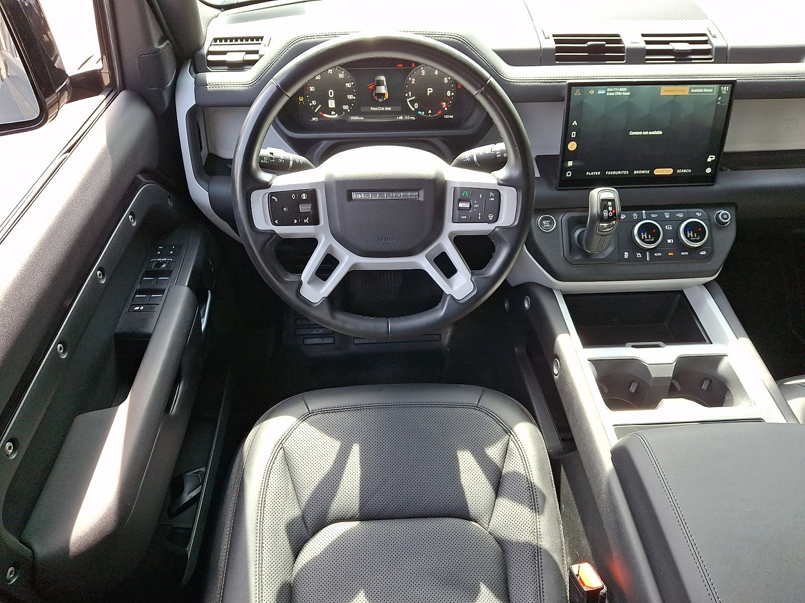 Used 2025 Land Rover Defender 110 S AWD/4WD image 12