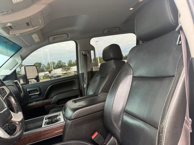 Used 2016 GMC Sierra 3500 SLT w/ Duramax Plus Package AWD/4WD image 17