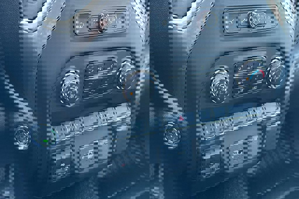 New 2026 Chevrolet Silverado 3500 W/T w/ WT Convenience Package image 19