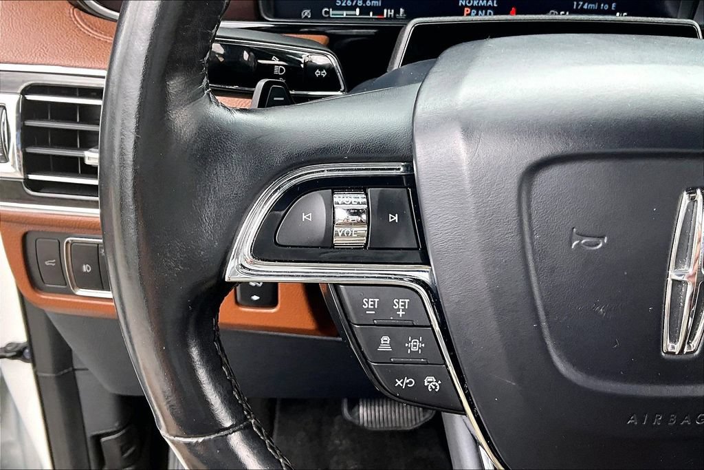 Used 2022 Lincoln Navigator Reserve AWD/4WD image 11