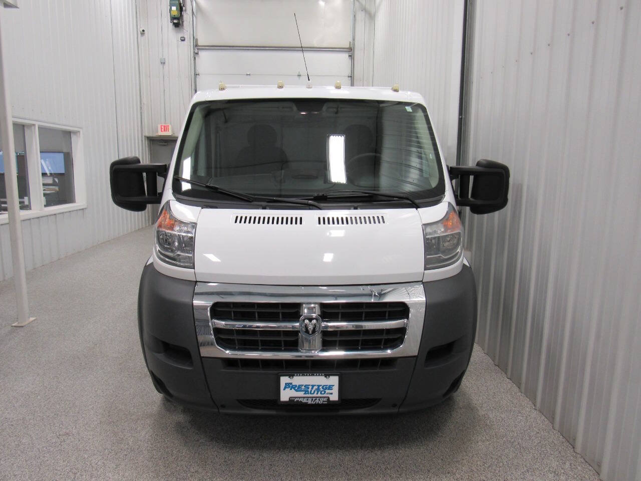 Used 2016 RAM ProMaster 2500 w/ Premium Appearance Group FWD image 9