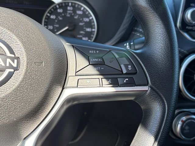 Used 2025 Nissan Sentra SV FWD image 22
