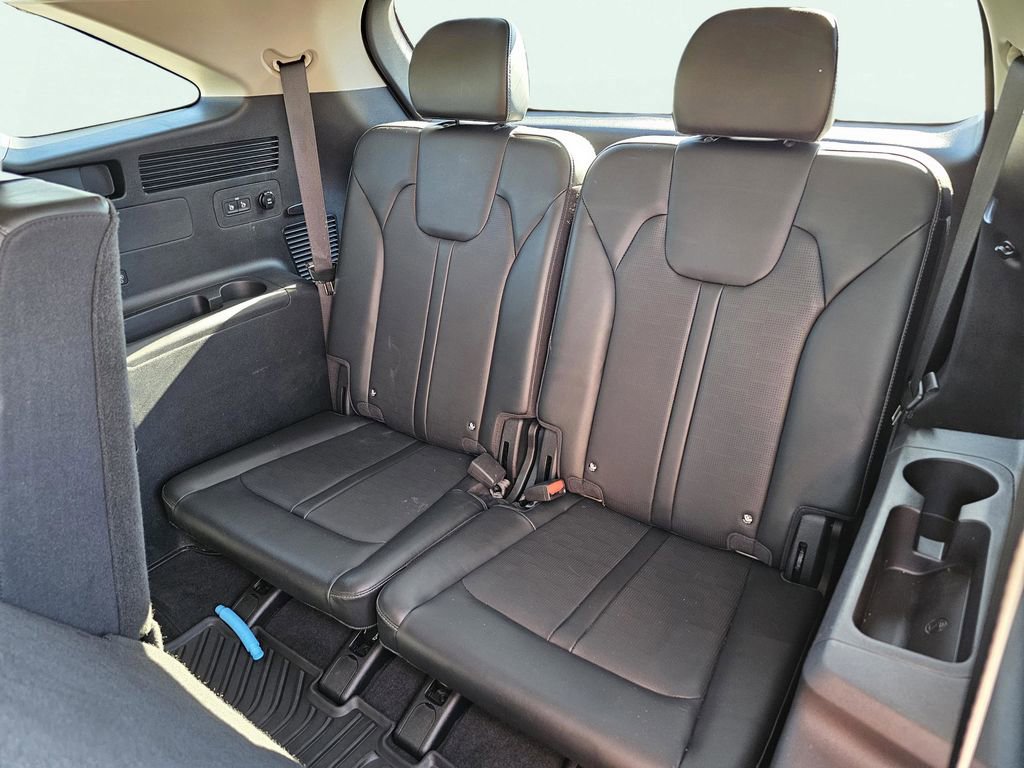 Certified 2024 Kia Sorento S w/ Panoramic Sunroof Package image 35