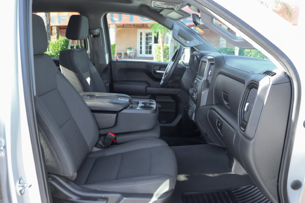 Used 2022 Chevrolet Silverado 1500 Custom w/ LPO, Dark Essentials Package AWD/4WD image 36
