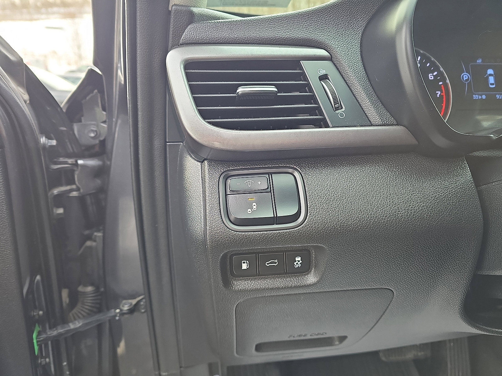 Used 2017 Kia Optima LX w/ Convenience Plus Package image 14