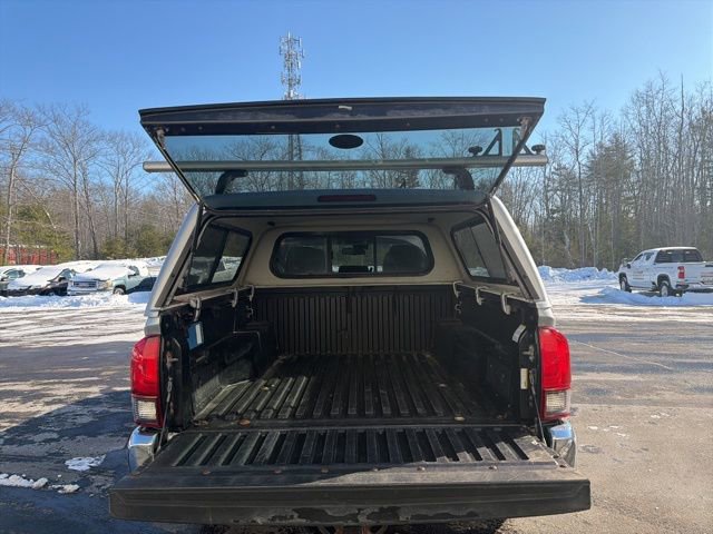 Used 2018 Toyota Tacoma SR5 image 12
