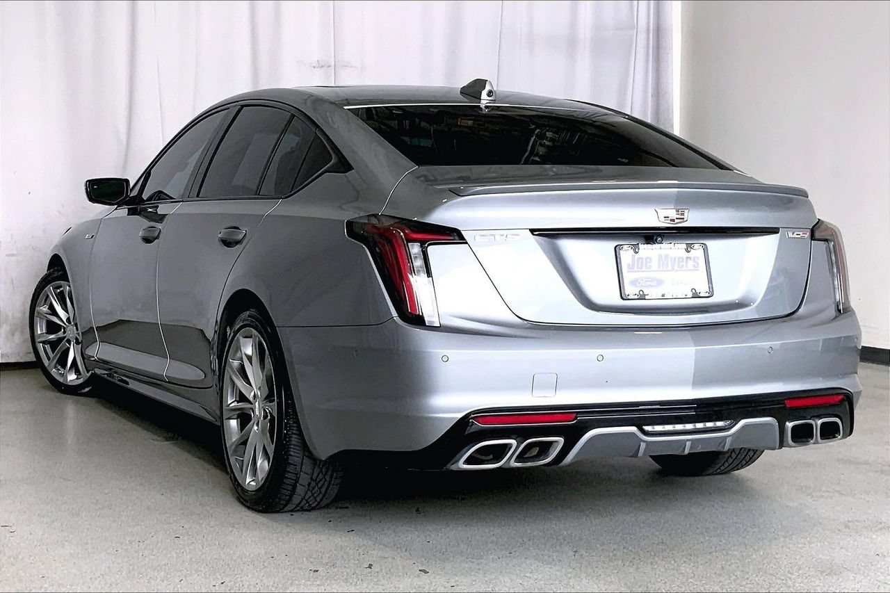 Used 2023 Cadillac CT5 V w/ Premium Package RWD image 10