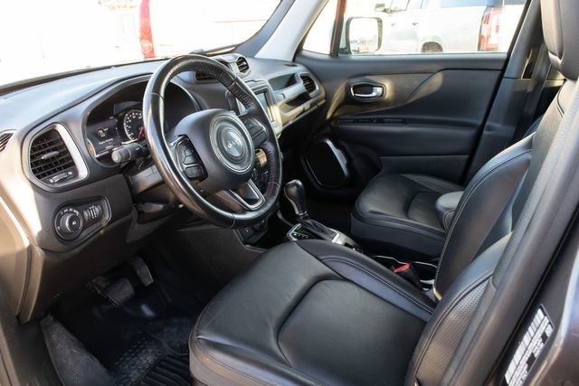 Used 2018 Jeep Renegade Limited w/ Trailer Tow Group AWD/4WD image 13