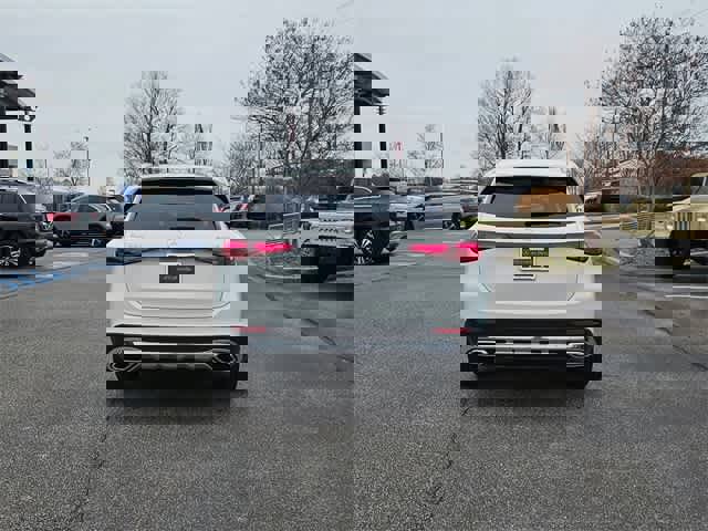 Used 2025 Mercedes-Benz GLC 300 GLC 300 image 7