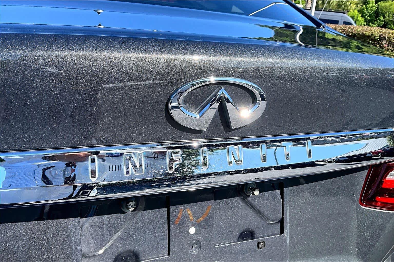 Used 2015 INFINITI Q70 L 3.7 image 31