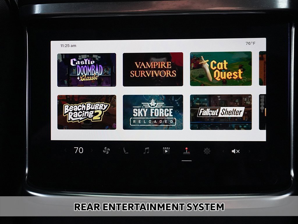 Used 2022 Tesla Model X image 6