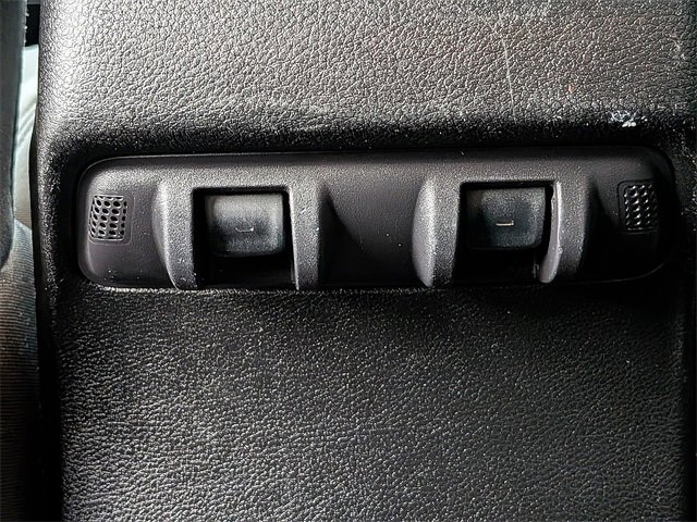 Used 2012 Jeep Wrangler Unlimited Sport image 13