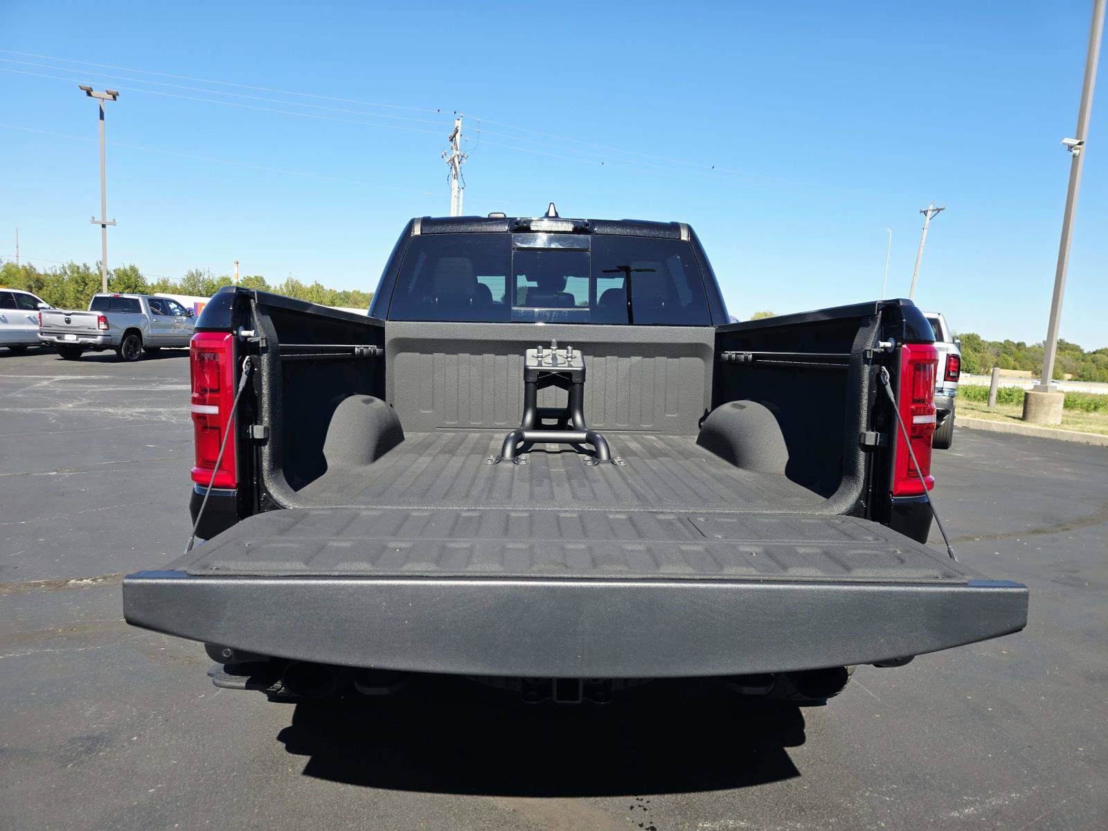 Used 2025 RAM 1500 RHO w/ RHO Level 1 Equipment Group AWD/4WD image 14