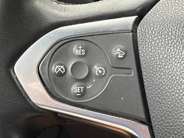 Used 2023 Chevrolet Traverse LT AWD/4WD image 19