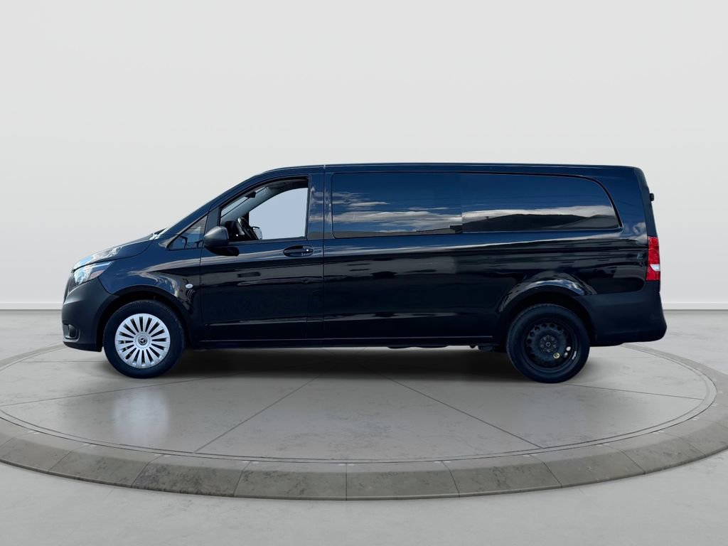 Used 2021 Mercedes-Benz Metris image 4