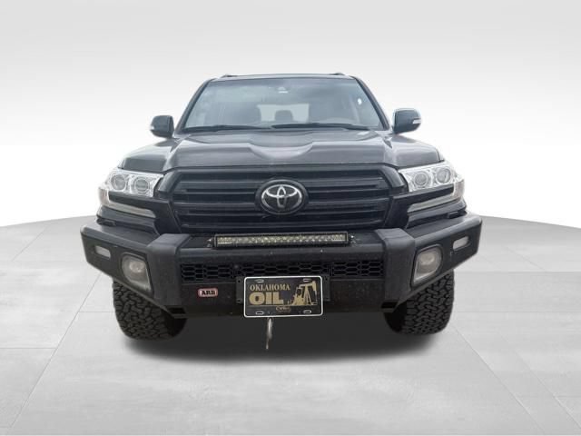 Used 2018 Toyota Land Cruiser w/ Four Season Floor Mat Package AWD/4WD image 9