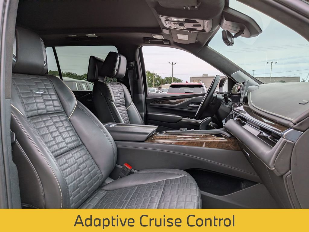 Used 2024 Cadillac Escalade ESV Sport Platinum w/ LPO, ONYX Package AWD/4WD image 30