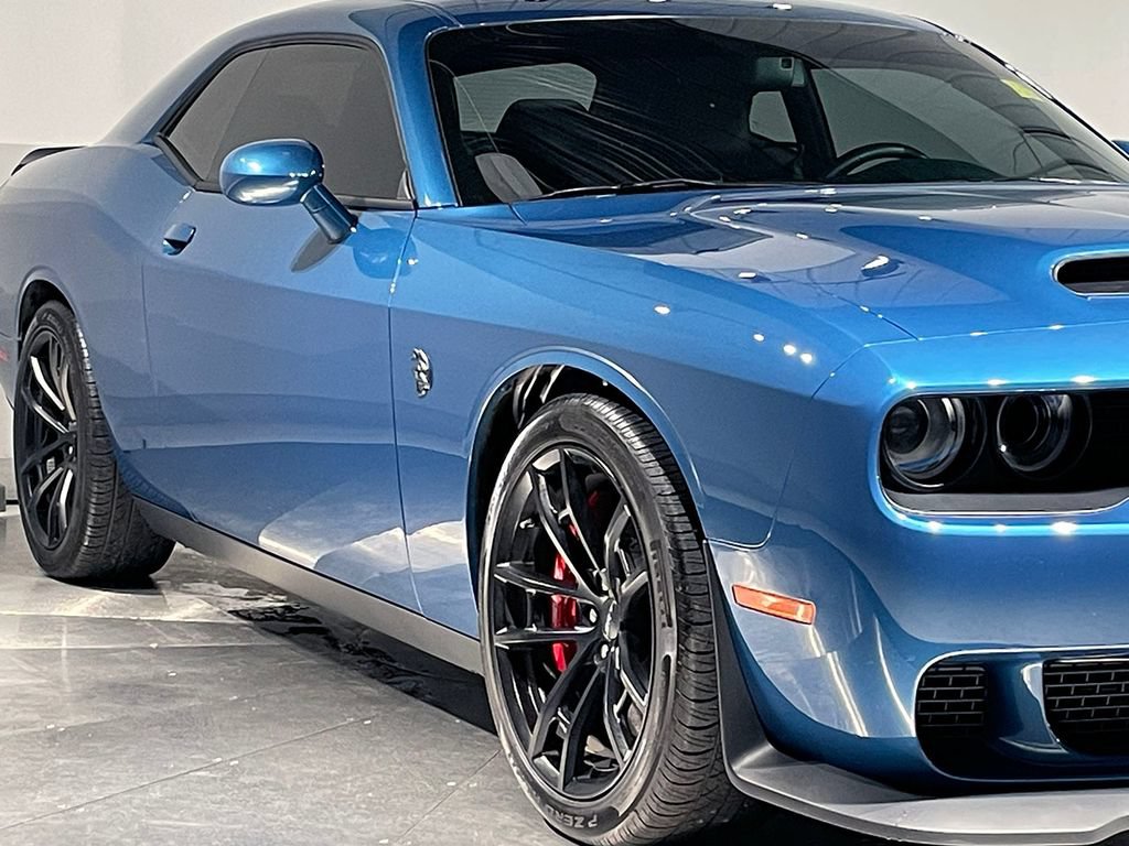 Used 2023 Dodge Challenger SRT Hellcat w/ Driver Convenience Group RWD image 20