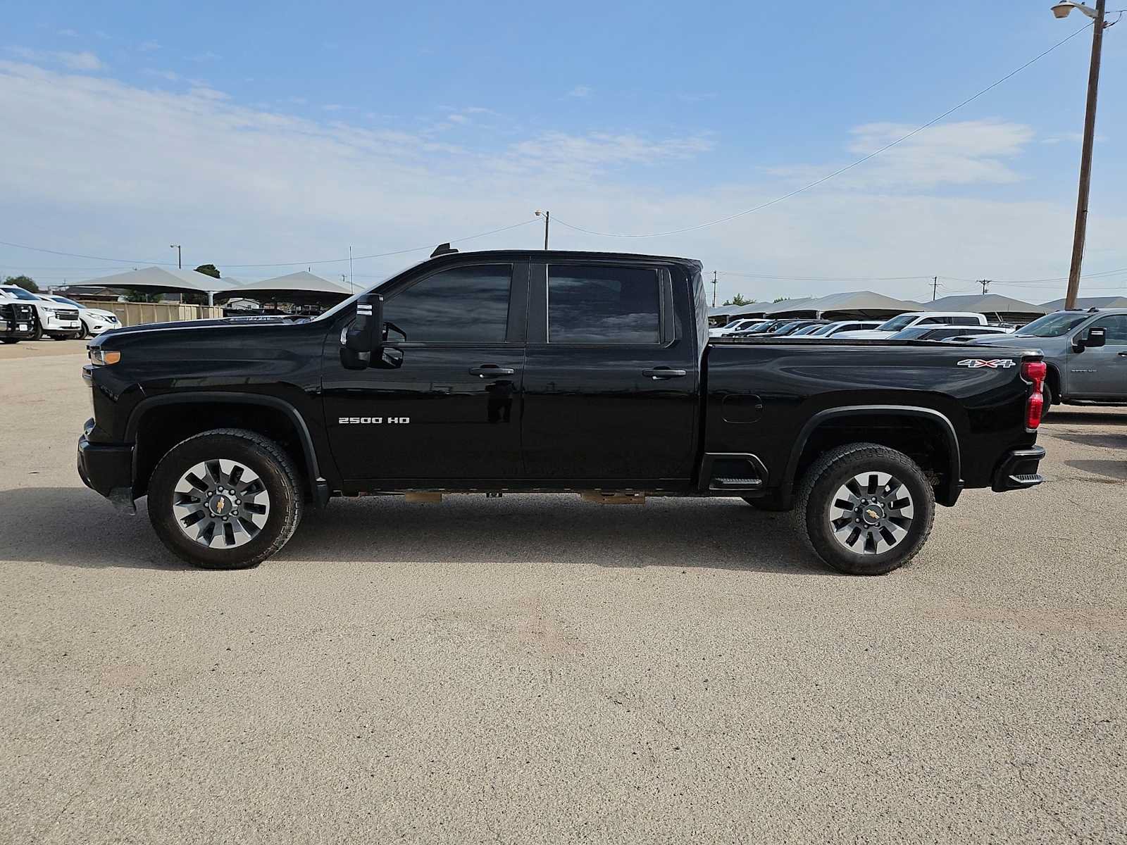 Used 2025 Chevrolet Silverado 2500 Custom w/ Custom Value Package AWD/4WD image 5