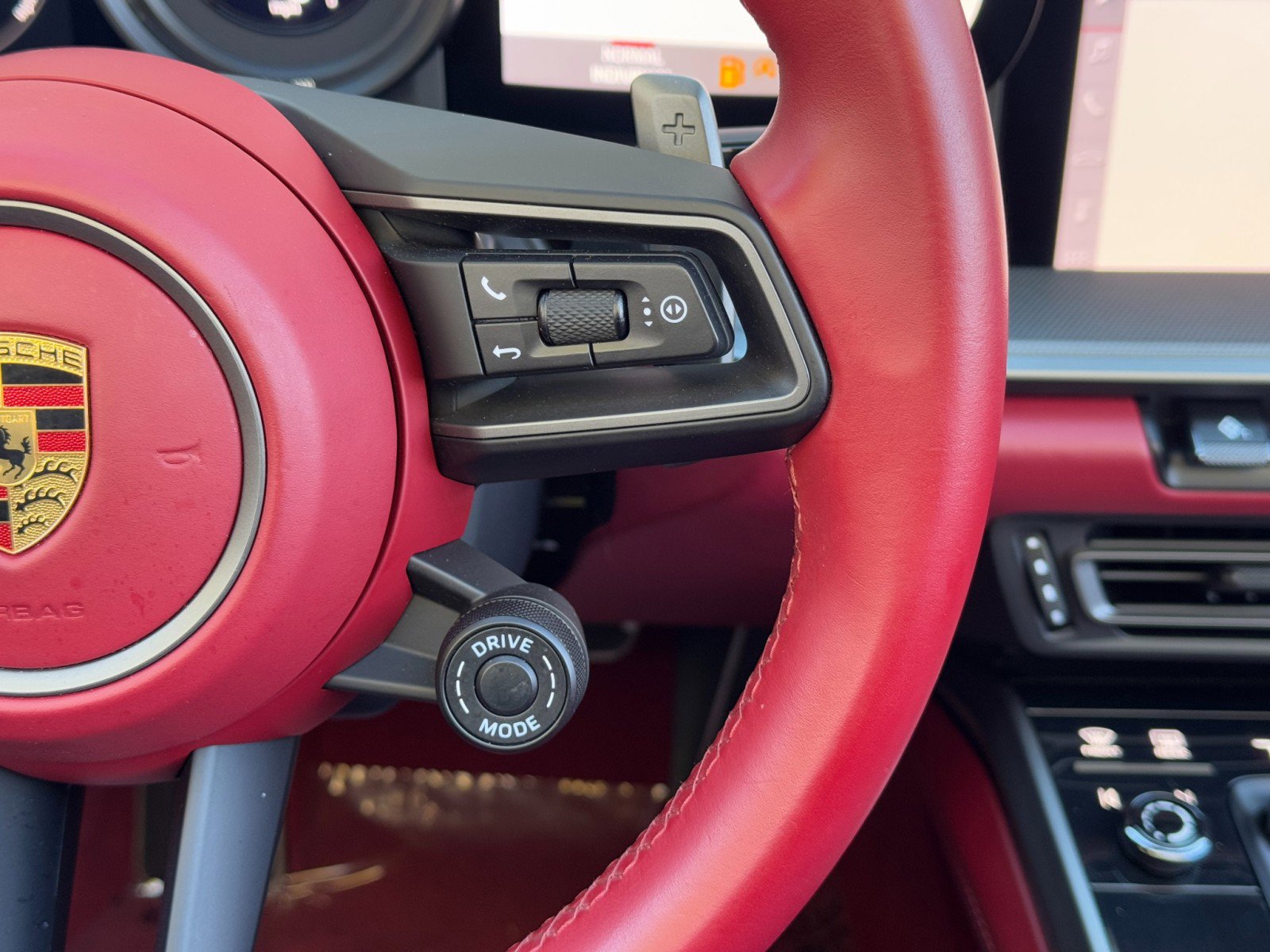 Used 2021 Porsche 911 Targa 4S w/ Sport Chrono Package image 23