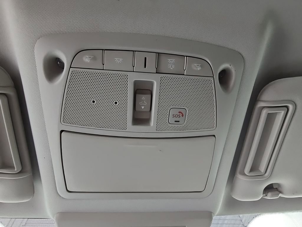 Used 2020 Nissan Armada SL w/ Premium Package image 24