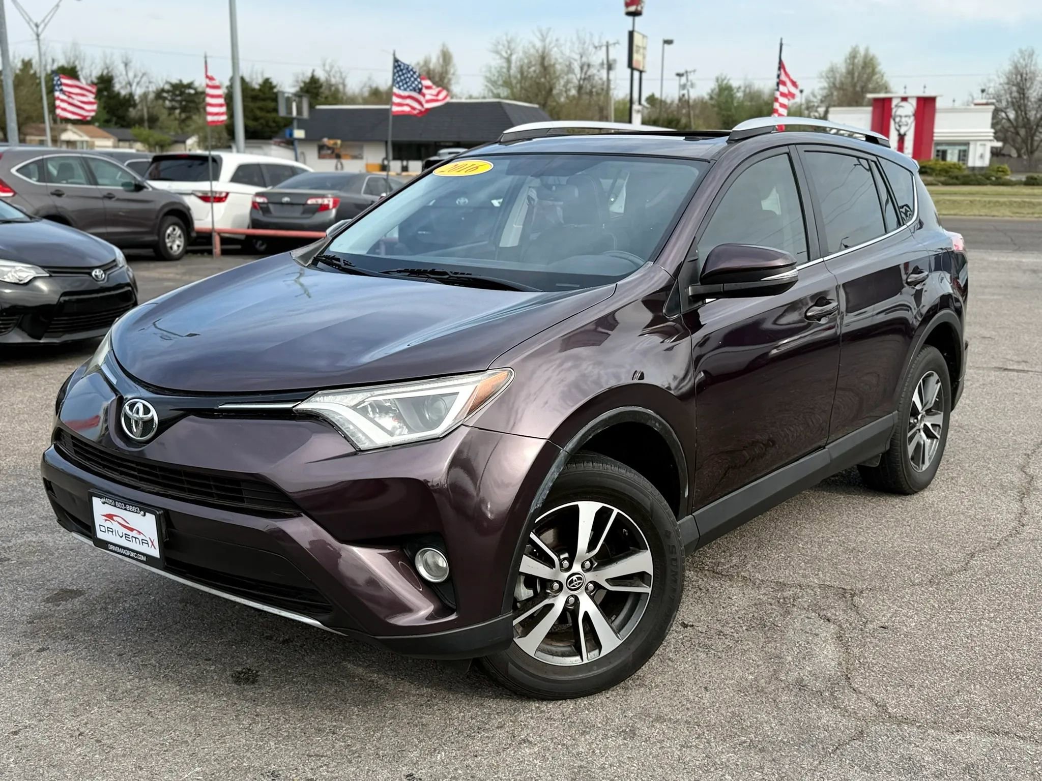Used 2016 Toyota RAV4 XLE FWD image 8