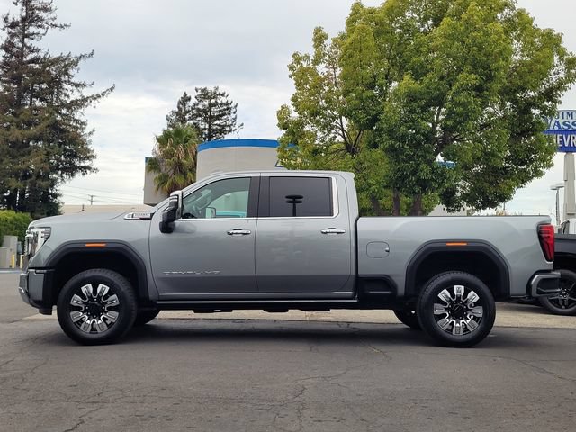 Used 2025 GMC Sierra 2500 Denali w/ Denali Reserve Package AWD/4WD image 9