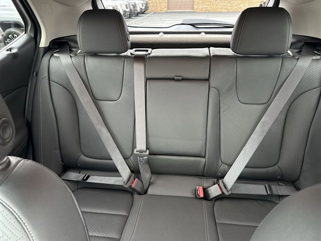 Certified 2021 Buick Encore GX Essence w/ Advanced Technology Package FWD image 12