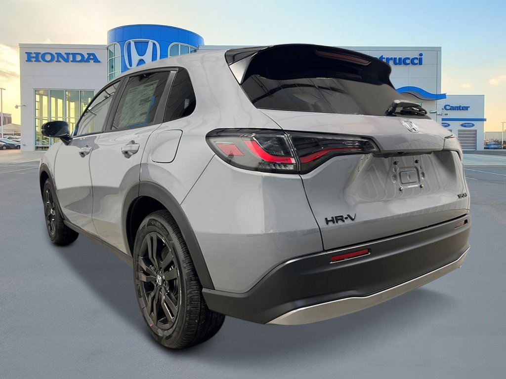 Used 2026 Honda HR-V Sport image 5