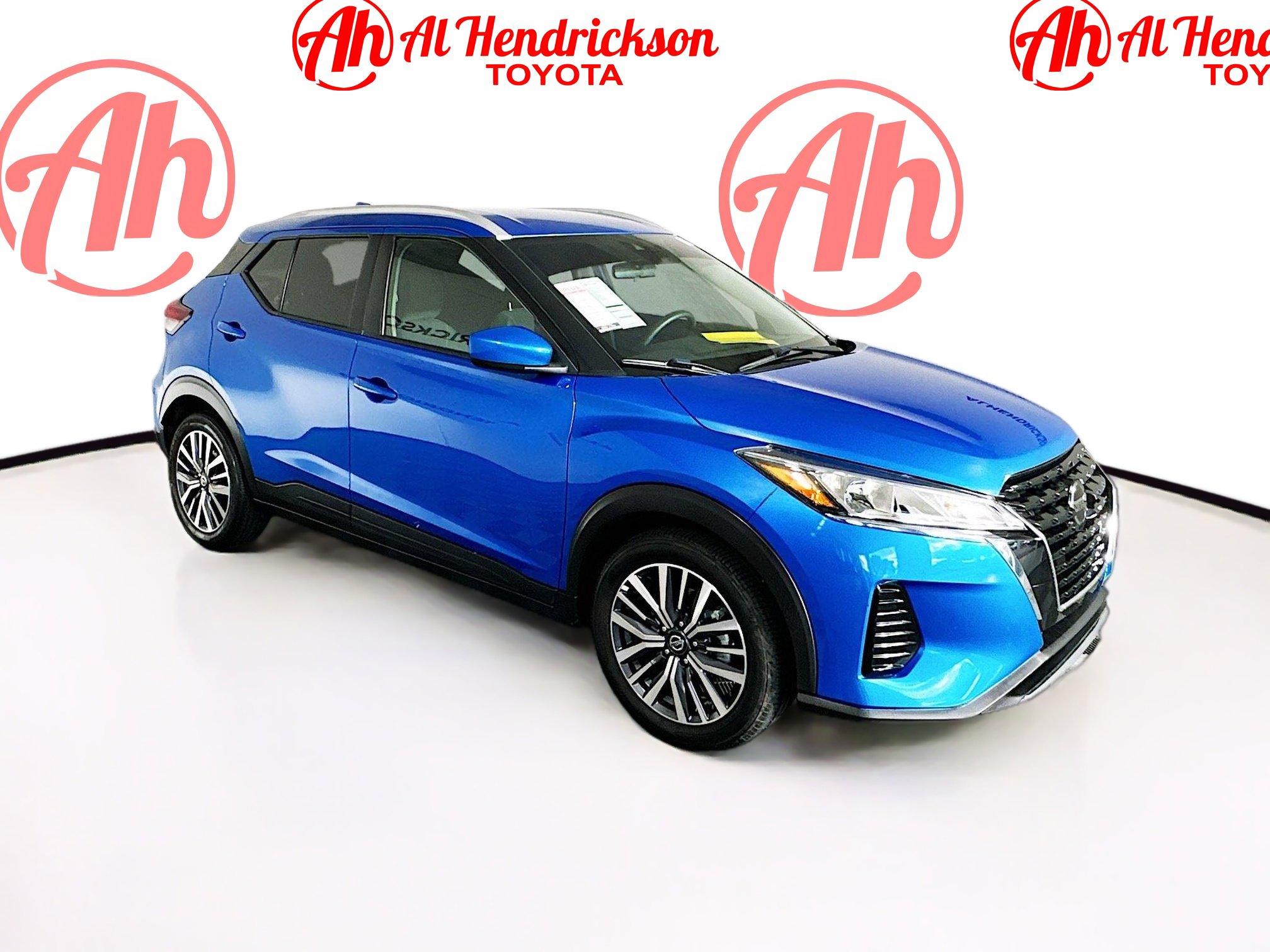 Used 2021 Nissan Kicks SV