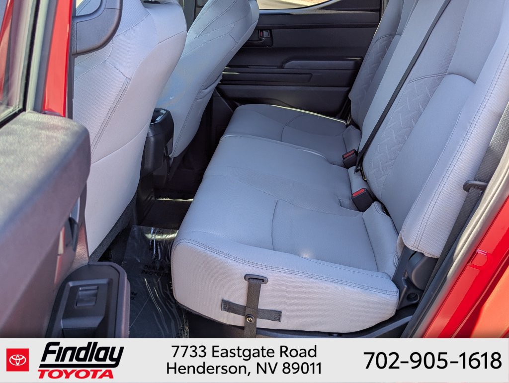Certified 2025 Toyota Tacoma SR5 AWD/4WD image 11