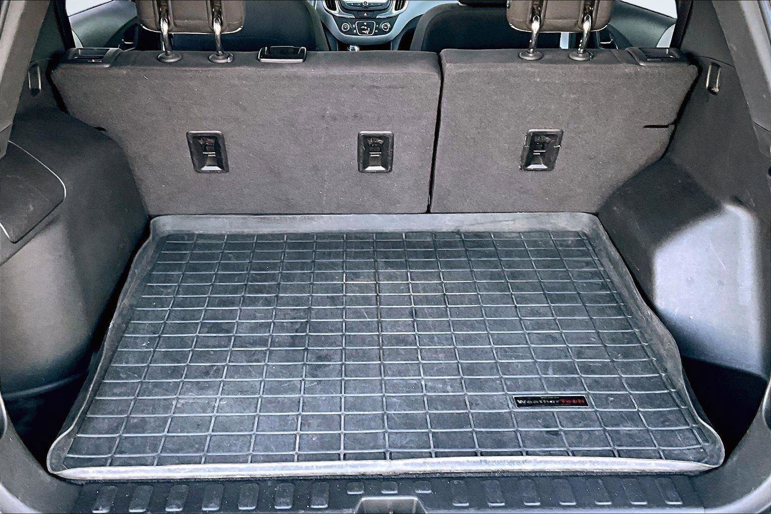 Used 2020 Chevrolet Equinox LS w/ LS Convenience Package image 5