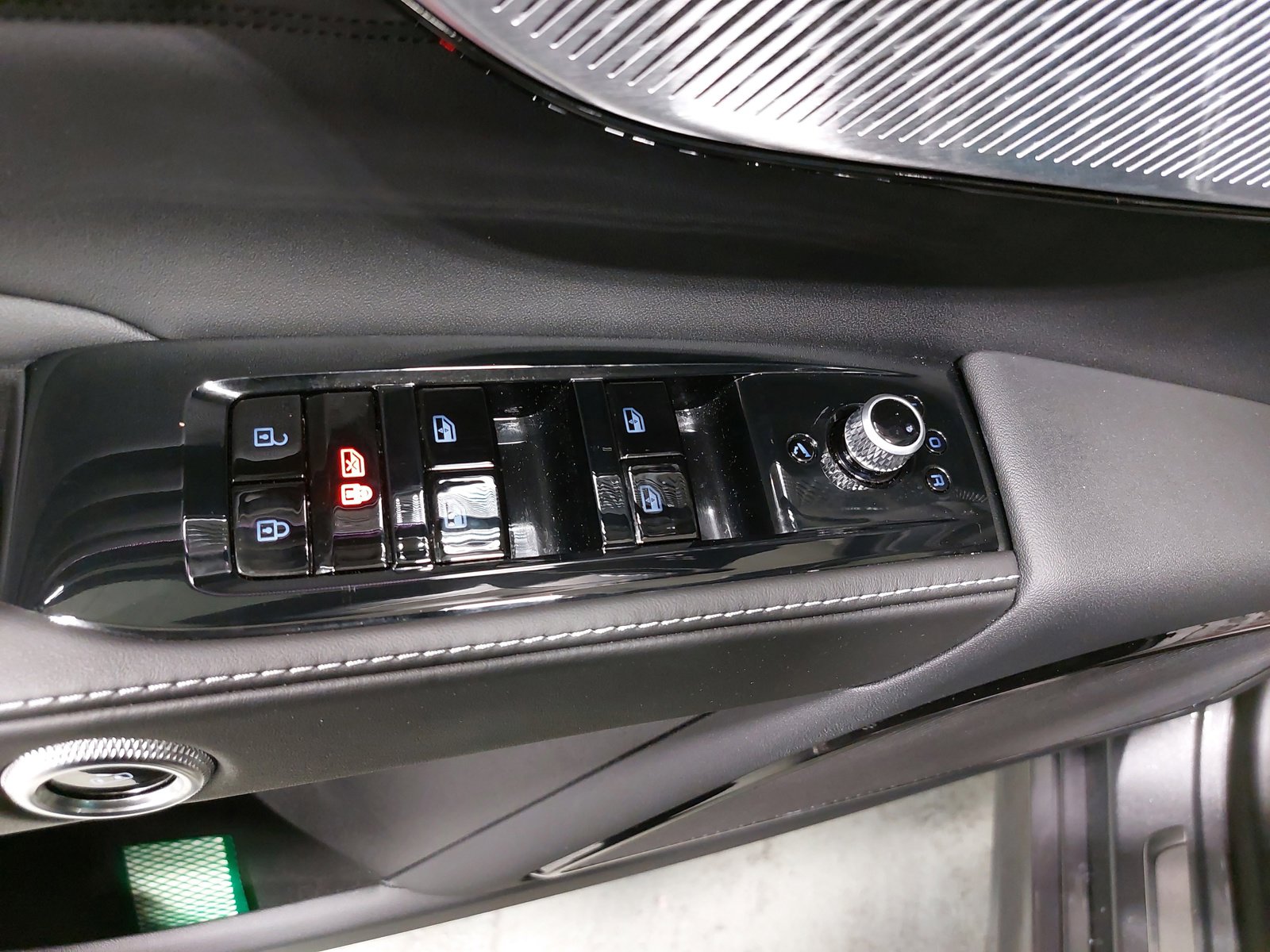 Used 2023 Maserati Grecale GT image 30