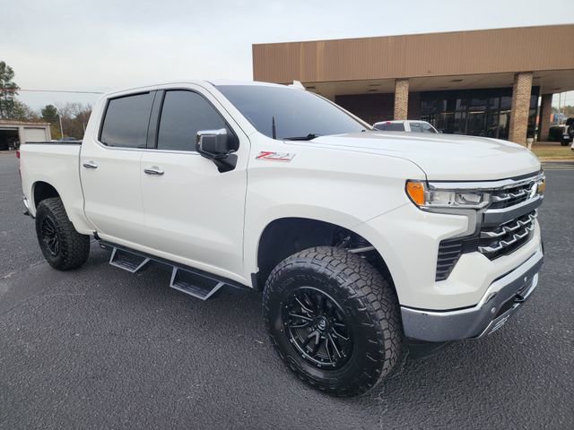 Used 2026 Chevrolet Silverado 1500 LTZ w/ LTZ Premium Package image 7